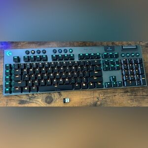 Logitech G915 X LIGHTSPEED